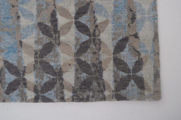 Forever V&W Blue Beige 375 X 277 - Image 2